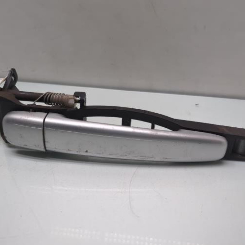 Poignee porte avant droit PEUGEOT 307 Photo n°1