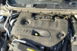 Poignee porte avant gauche PEUGEOT 308 2