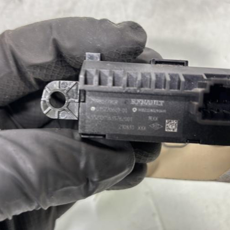 Commande regulateur vitesse RENAULT CLIO 5 Photo n°3