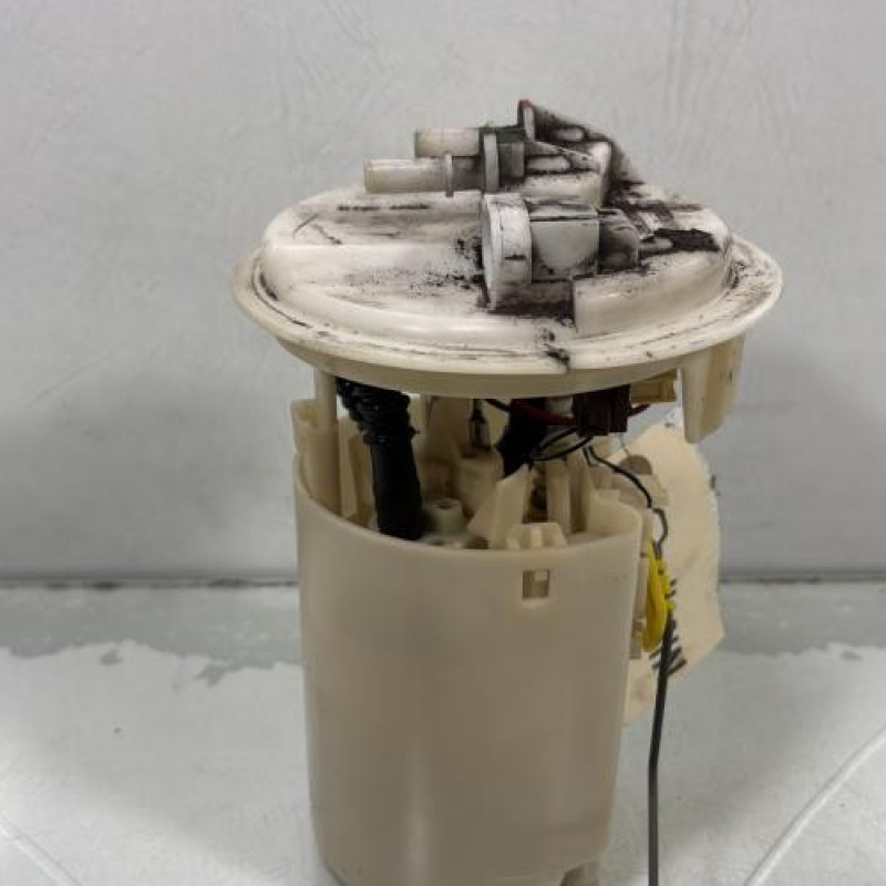 Pompe à carburant RENAULT CLIO 2 Photo n°3