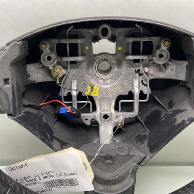 Volant PEUGEOT 207 Photo n°2