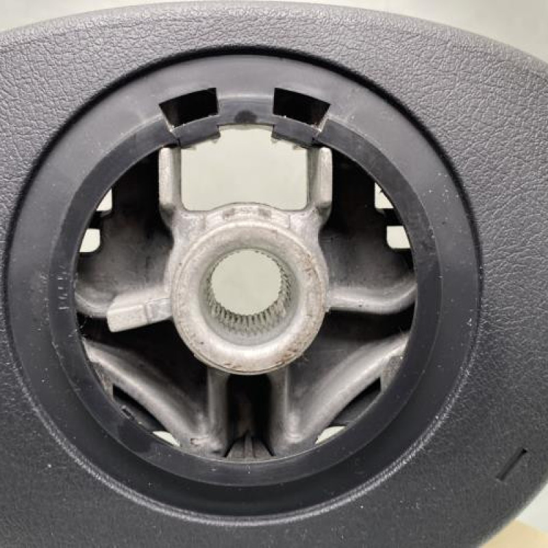 Volant PEUGEOT 207 Photo n°3