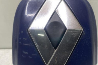 Bouton de coffre RENAULT CLIO 2 Photo n°1