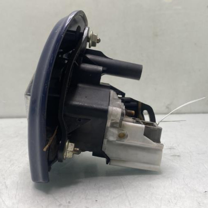 Bouton de coffre RENAULT CLIO 2 Photo n°3