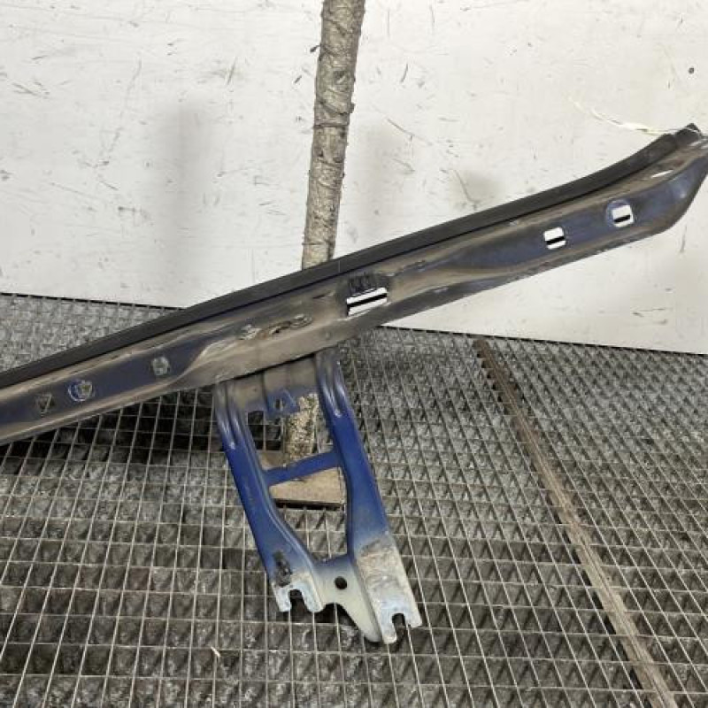 Face avant RENAULT CLIO 2 Photo n°1