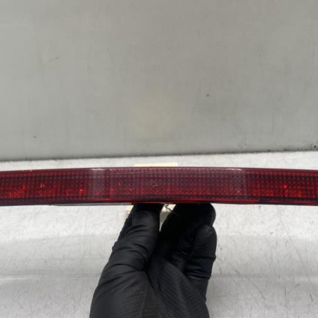 Feu arriere stop central RENAULT CLIO 2 Photo n°1