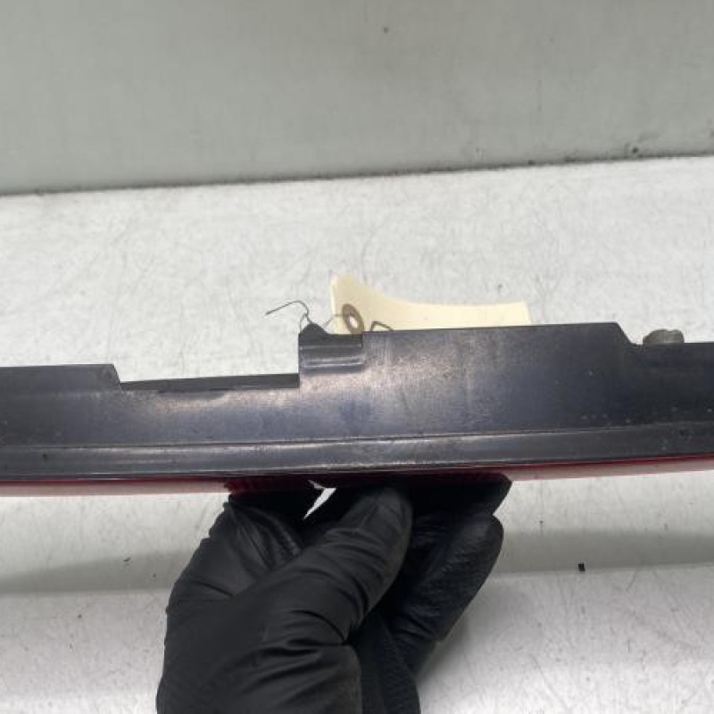 Feu arriere stop central RENAULT CLIO 2 Photo n°3