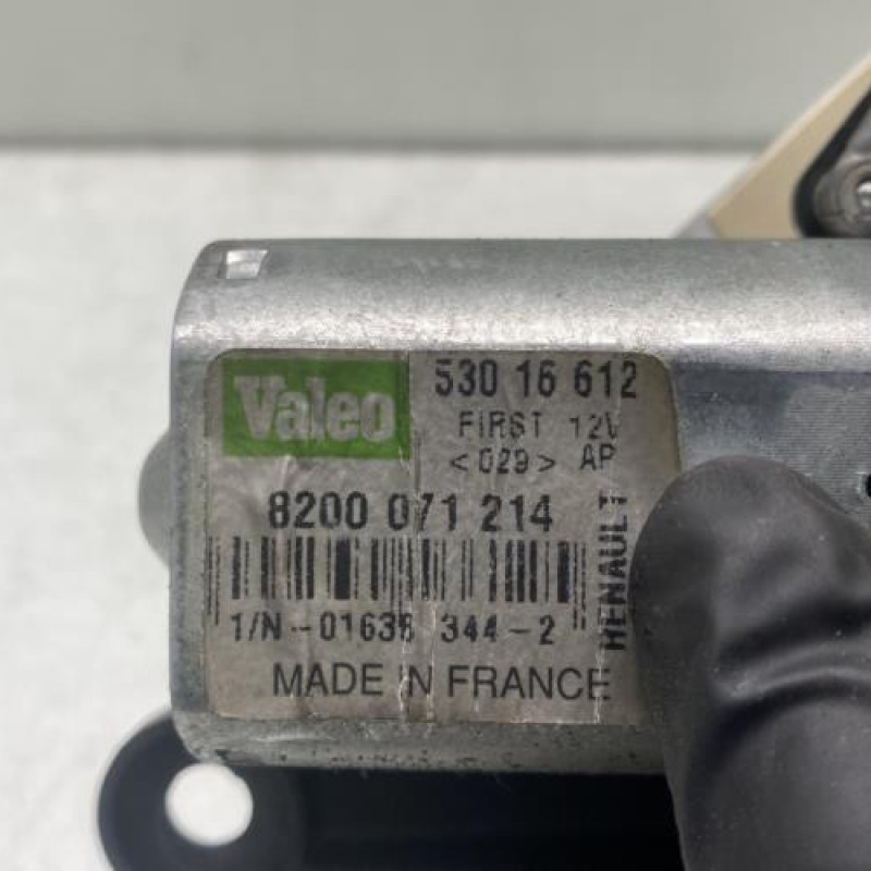 Moteur essuie glace arriere RENAULT CLIO 2 Photo n°5