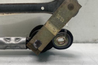 Moteur essuie glace avant RENAULT CLIO 2