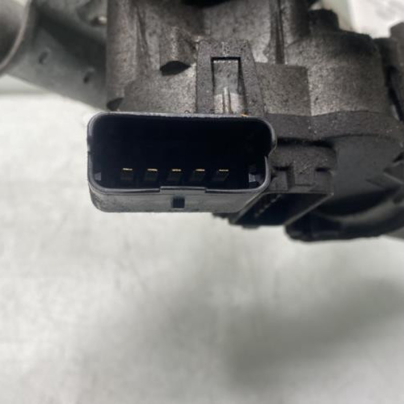 Moteur essuie glace avant RENAULT CLIO 2 Photo n°5