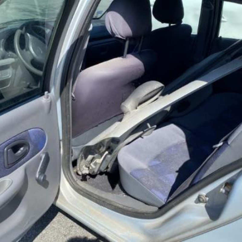 Retroviseur gauche RENAULT CLIO 2 Photo n°6