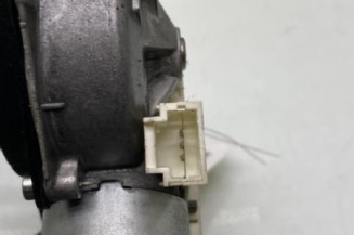 Moteur essuie glace arriere RENAULT CLIO 2