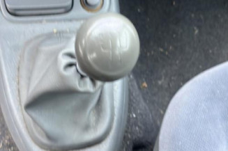 Trappe d'essence RENAULT CLIO 2