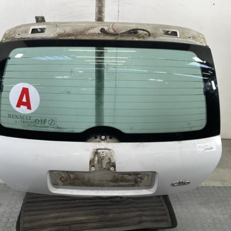 Malle/Hayon arriere RENAULT CLIO 2 Photo n°1