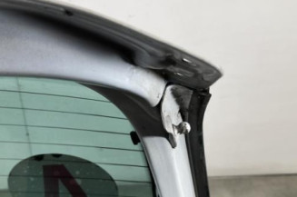 Malle/Hayon arriere RENAULT CLIO 2