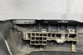 Pare choc arriere RENAULT CLIO 2