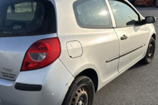 Retroviseur gauche RENAULT CLIO 3