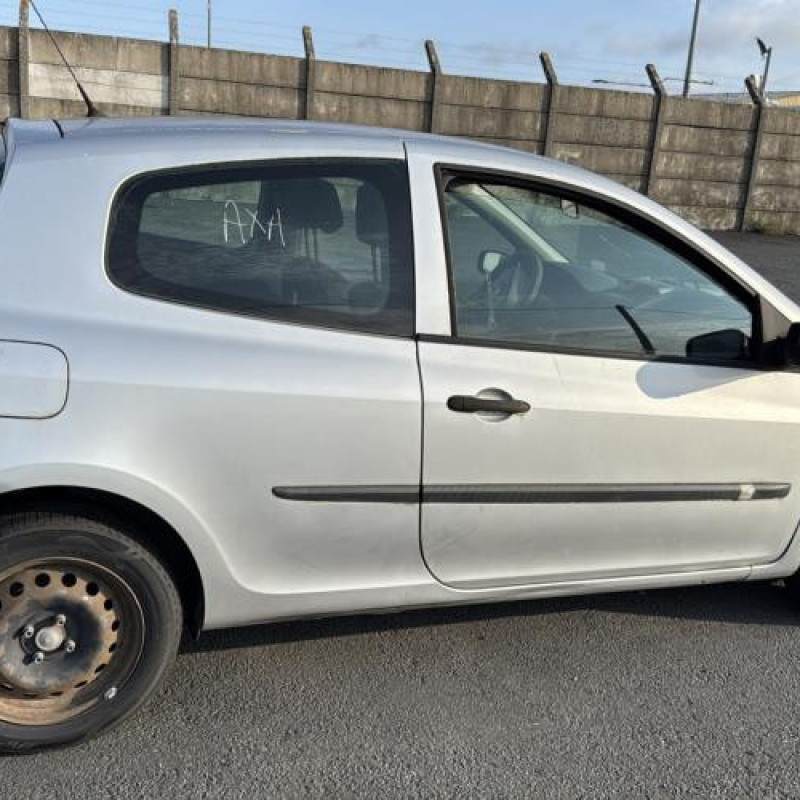 Retroviseur gauche RENAULT CLIO 3 Photo n°11