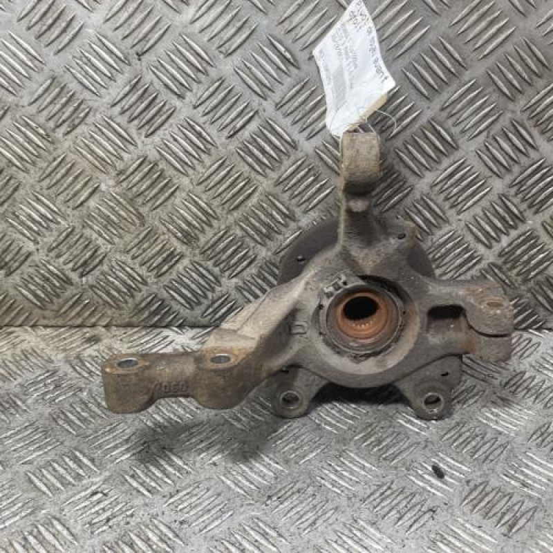 Pivot de moyeu avant droit RENAULT CLIO 3 Photo n°1