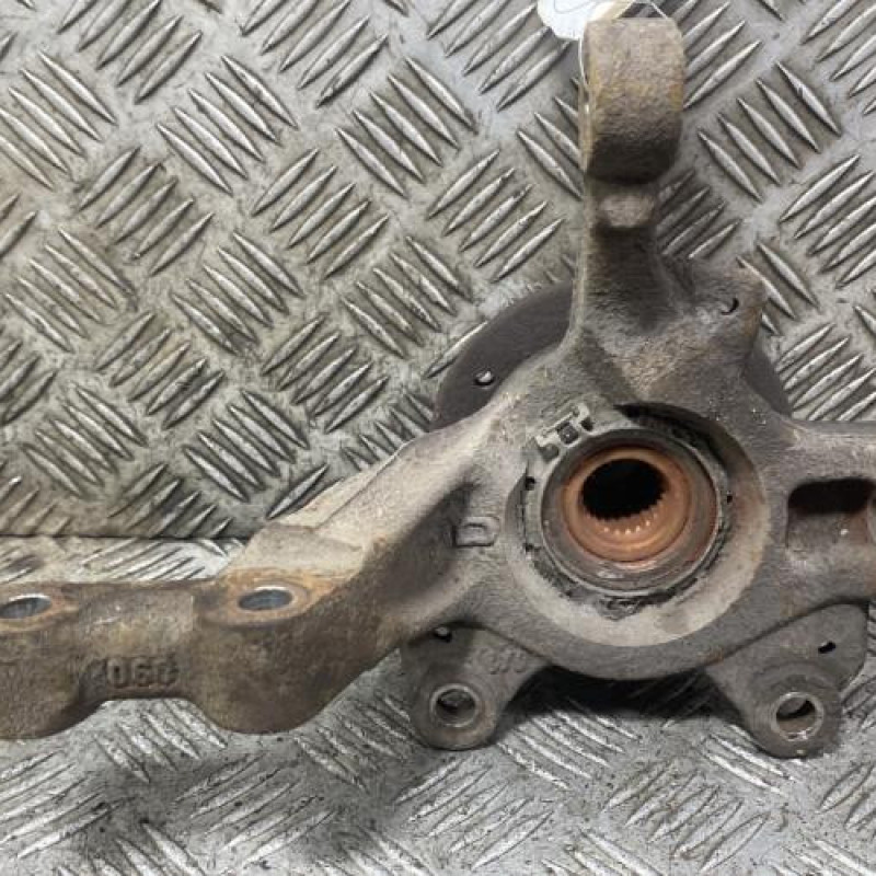 Pivot de moyeu avant droit RENAULT CLIO 3 Photo n°2