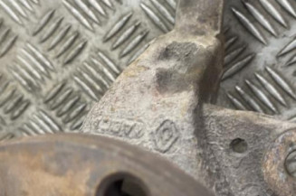 Pivot de moyeu avant droit RENAULT CLIO 3