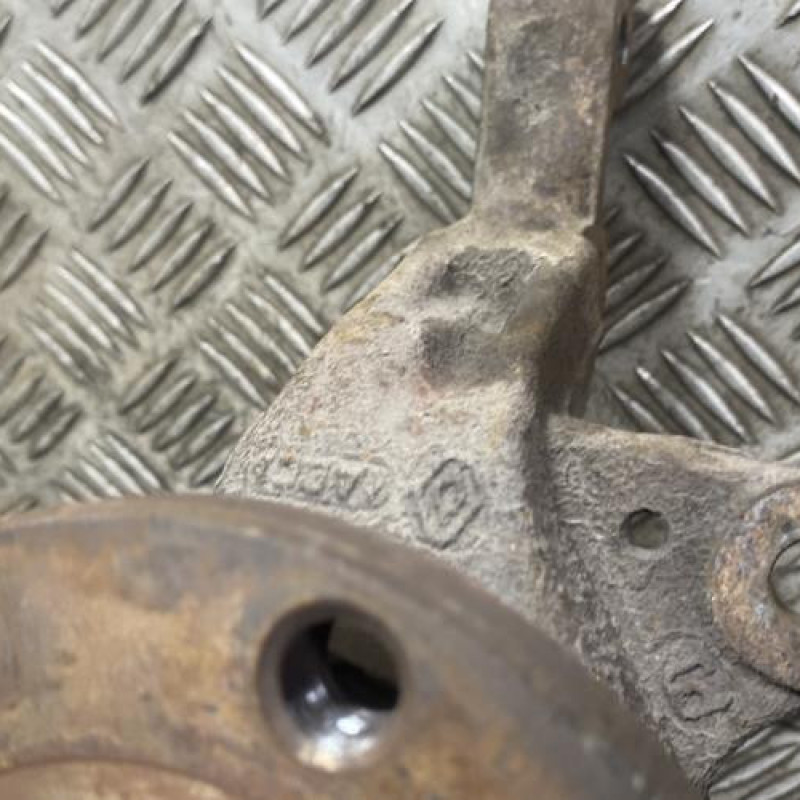 Pivot de moyeu avant droit RENAULT CLIO 3 Photo n°5