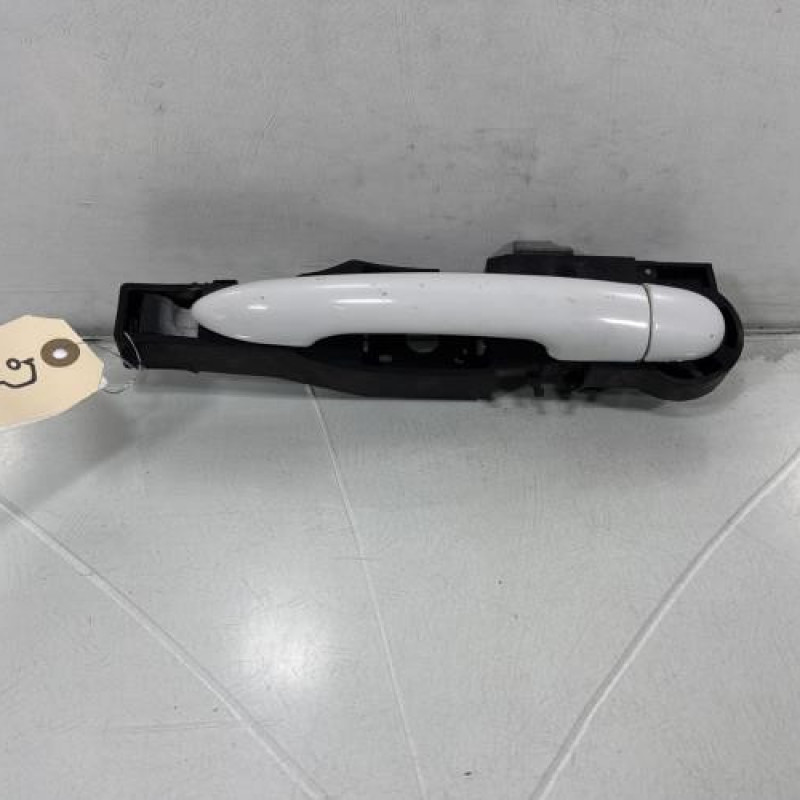 Poignee porte avant droit RENAULT CLIO 3 Photo n°1