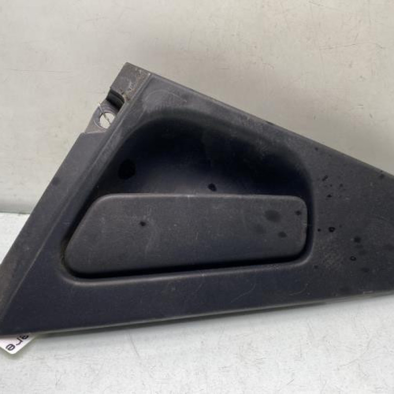 Poignee porte arriere droit RENAULT CLIO 4 Photo n°1