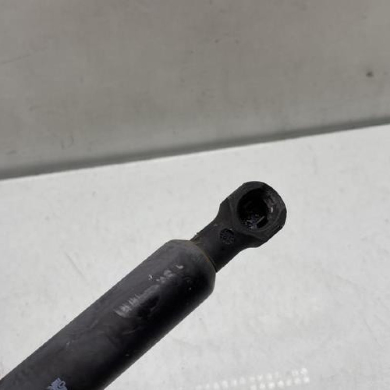 Verin de capot RENAULT CLIO 4 Photo n°3