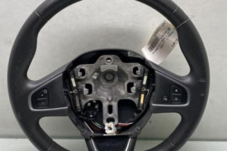 Volant RENAULT CLIO 4 Photo n°1