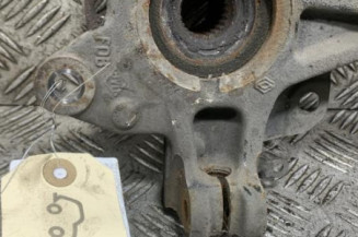 Pivot de moyeu avant droit RENAULT CLIO 4