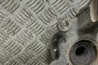 Pivot de moyeu avant droit RENAULT CLIO 4