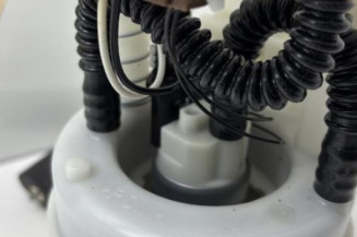 Pompe à carburant RENAULT CLIO 4