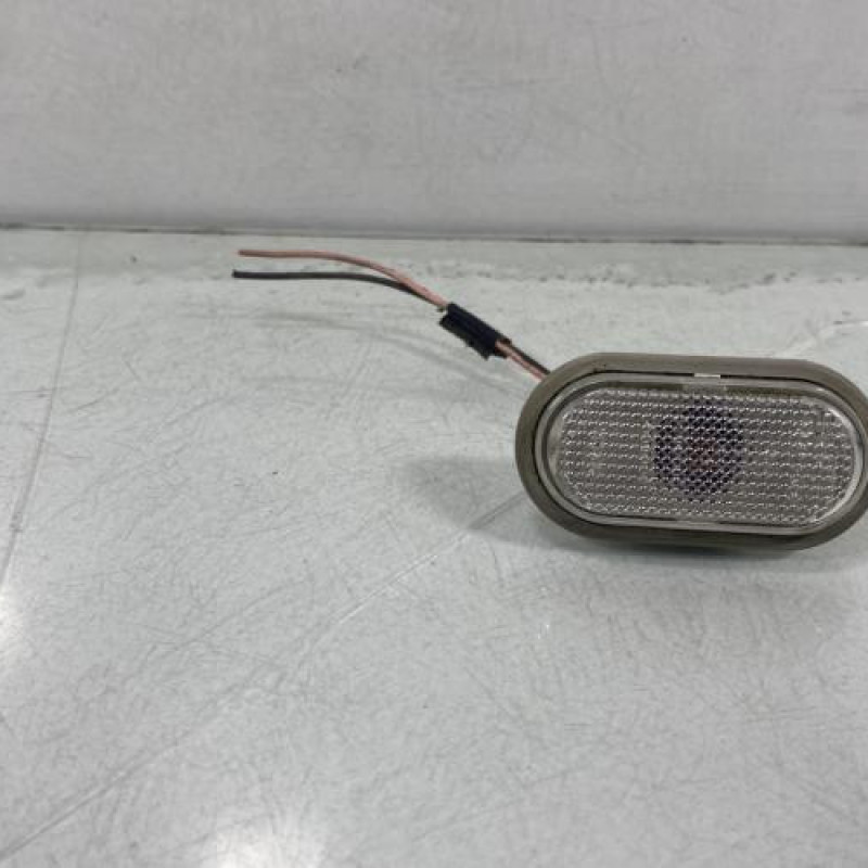 Repetiteur clignotant avant droit  (Feux) RENAULT KANGOO 1 Photo n°1