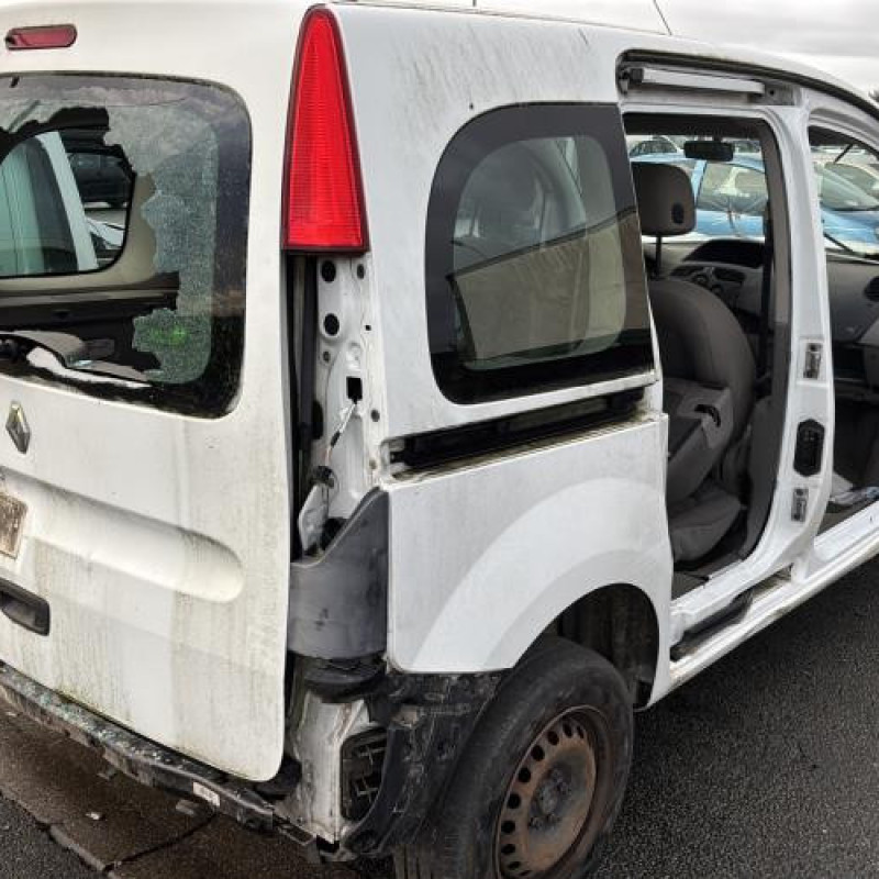 Feu arriere stop central RENAULT KANGOO 2 Photo n°6