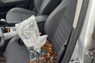 Poignee porte avant droit RENAULT LAGUNA 3