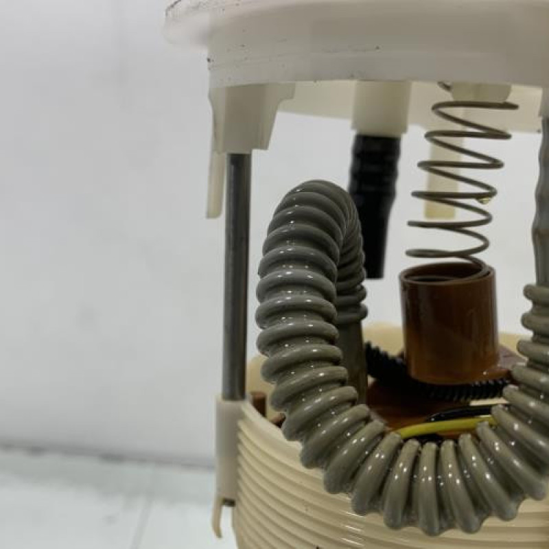 Pompe à carburant RENAULT LAGUNA 3 Photo n°5