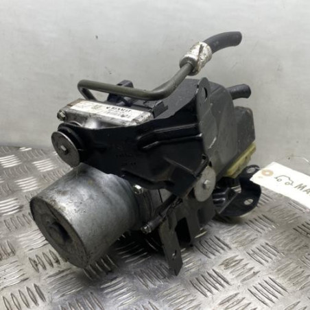 Pompe de direction RENAULT LAGUNA 3 Photo n°1