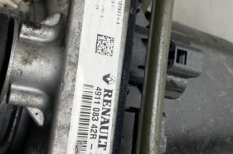 Pompe de direction RENAULT LAGUNA 3