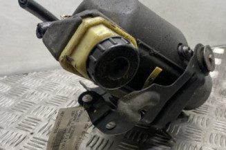 Pompe de direction RENAULT LAGUNA 3