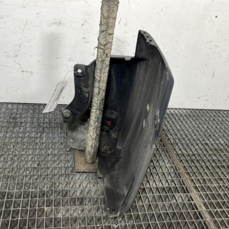 Crosse arriere gauche RENAULT MASTER 3 Photo n°3