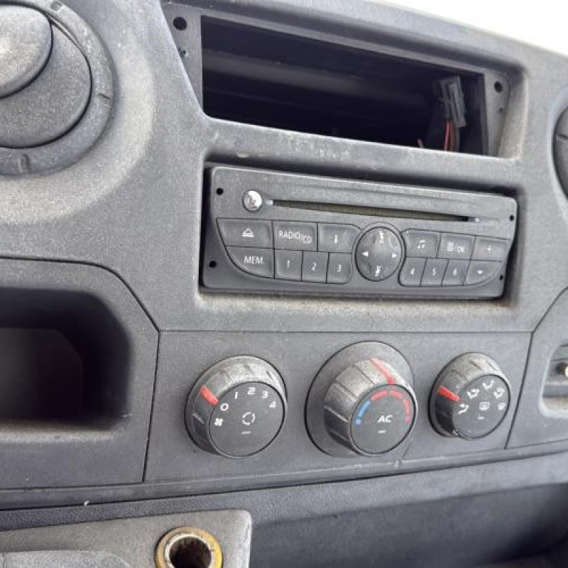 Crosse arriere gauche RENAULT MASTER 3 Photo n°15