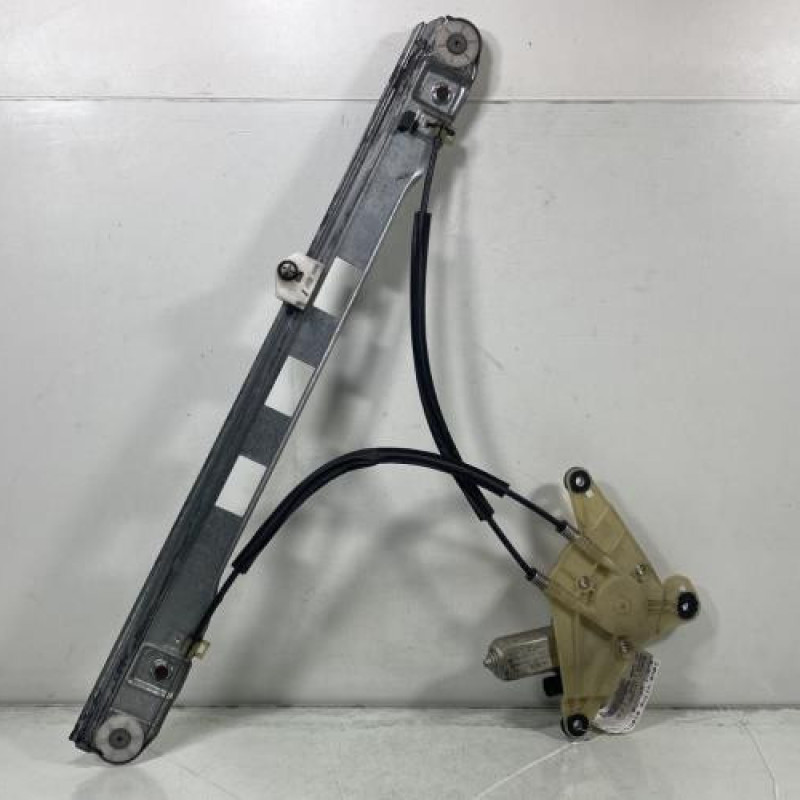 Leve vitre electrique avant gauche RENAULT MASTER 3 Photo n°1