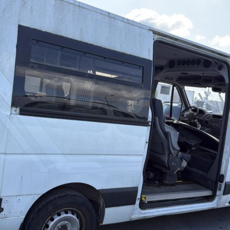 Vase de lave glace RENAULT MASTER 3 Photo n°12