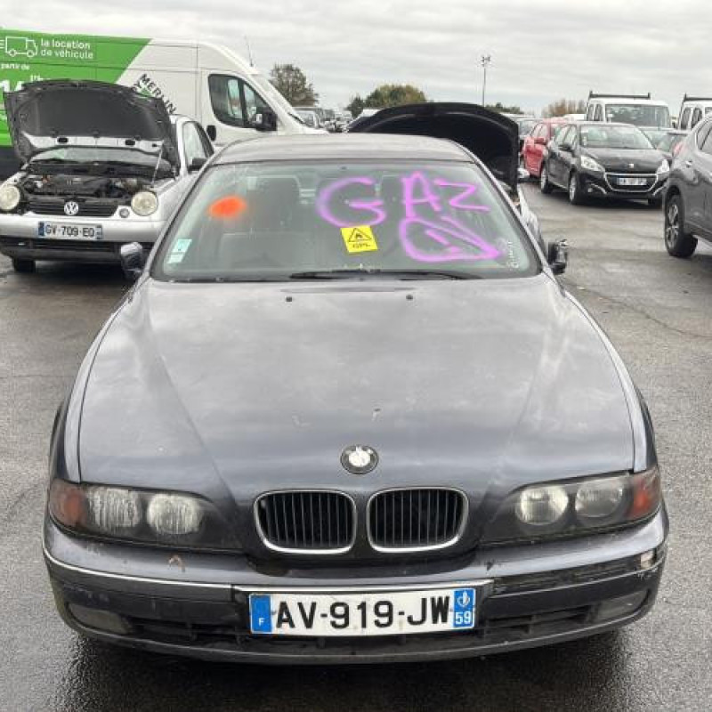 Retroviseur droit BMW SERIE 5 E39 Photo n°12