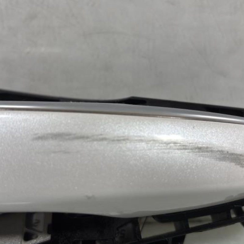 Poignee porte arriere droit PEUGEOT 508 1 SW Photo n°2