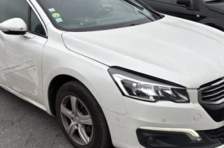 Poignee porte avant gauche PEUGEOT 508 1 SW