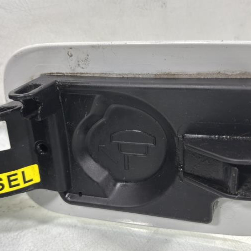 Trappe d'essence PEUGEOT 508 1 SW Photo n°4