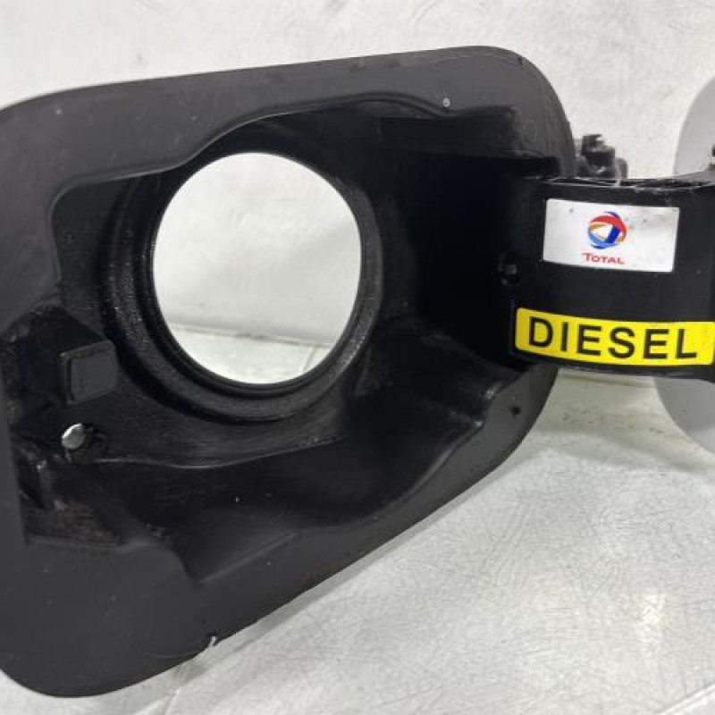 Trappe d'essence PEUGEOT 508 1 SW Photo n°5