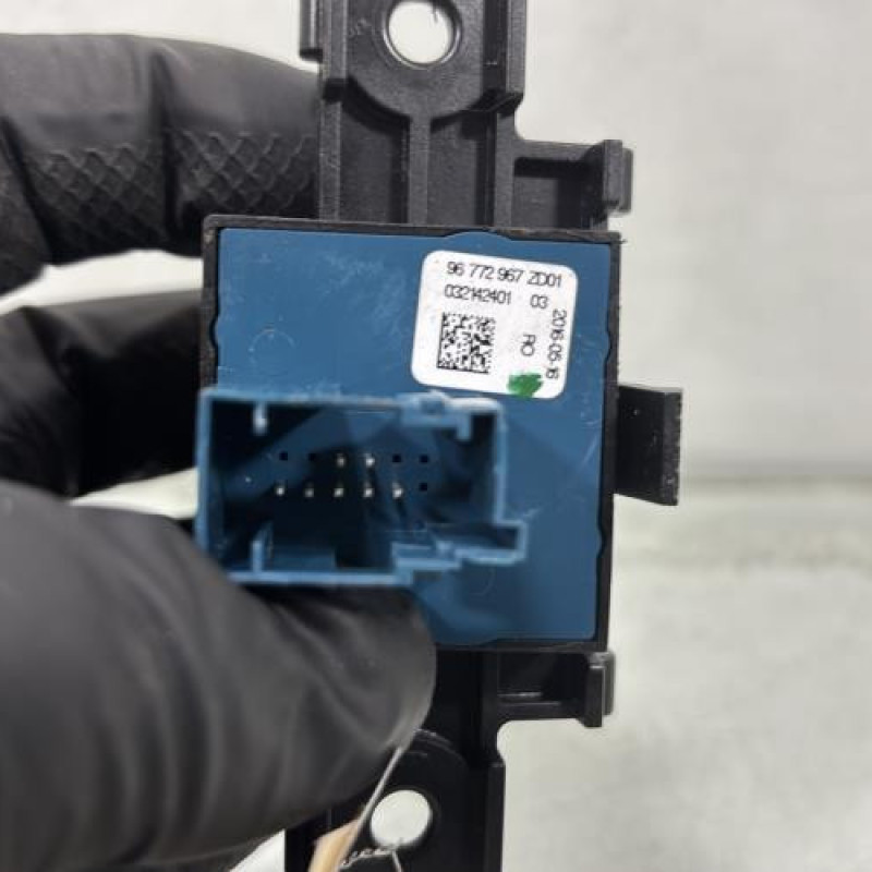 Poignee electrique frein a main PEUGEOT 508 1 SW Photo n°3